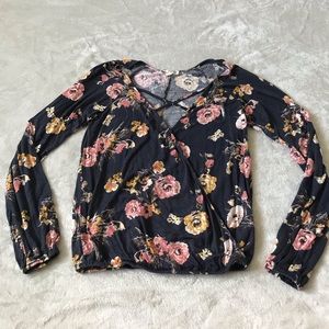 floral surplice / criss-cross top NWOT | small
